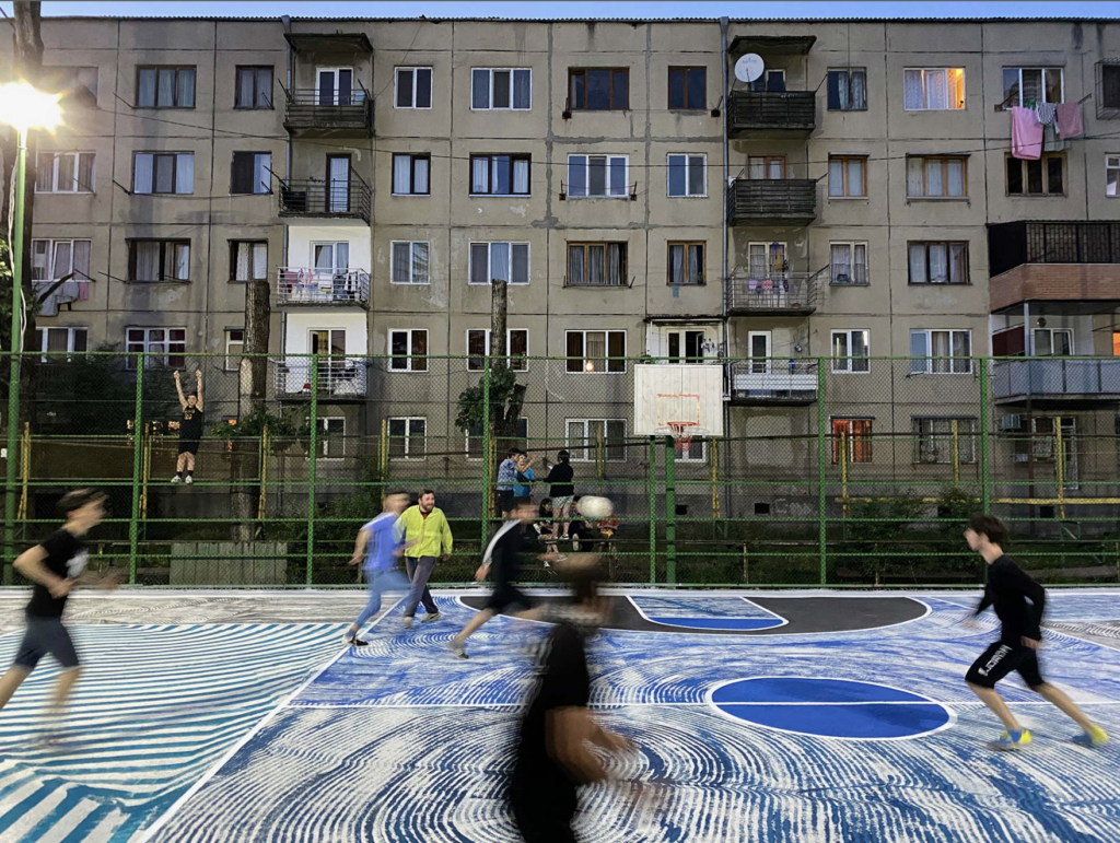 Urbane Interventionen Boden der Tatsachen, Basketball court design